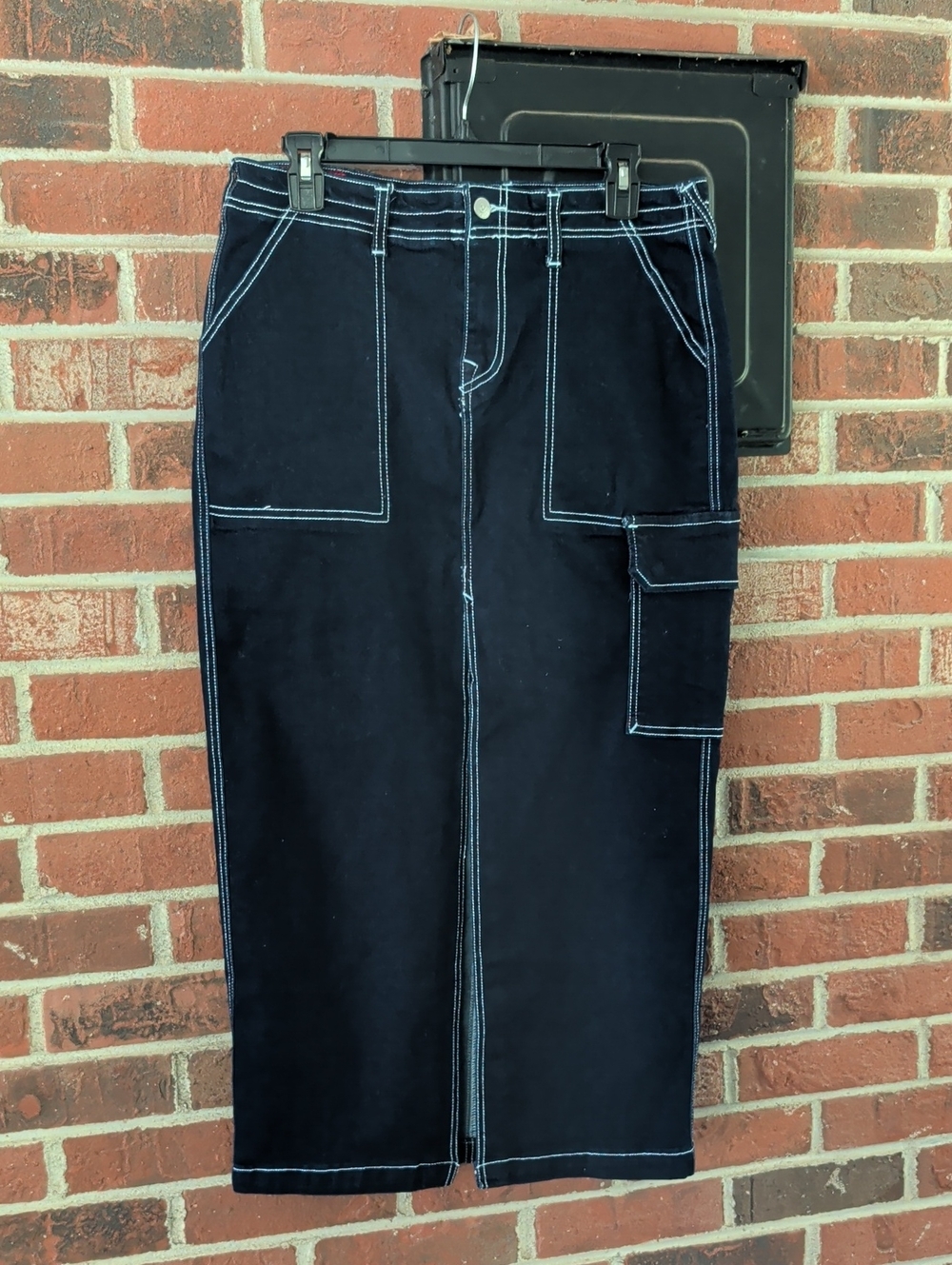 True Religion Denim Cargo High Slit Maxi Pencil Skirt Size 29 (1130)